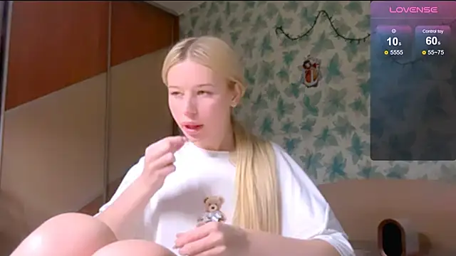 Barbie Blondie online show from 17, 4, 2026