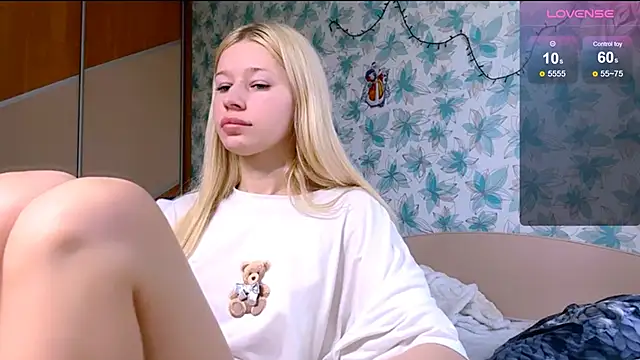 Barbie Blondie online show from 4, 4, 2026