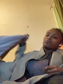    Hannah    online show from 1, 12, 2025