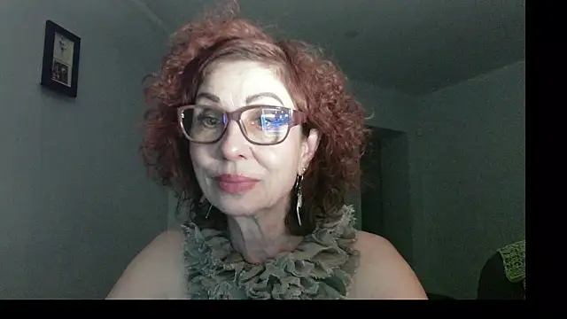 Snapshot of Kelly_Flurr chatting on 21, 5, 2026 Kelly Flurr online show from 21, 5, 2026