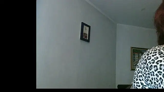 Kelly Flurr online show from 5, 12, 2025