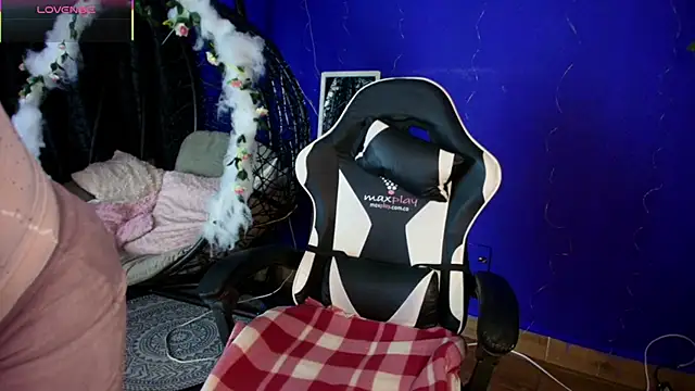 Anto Thompson online show from 18, 12, 2025