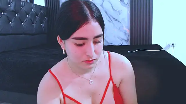 NoaLeon21 online show from 10, 2, 2026