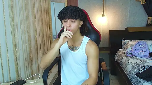kim curlyy online show from 18, 5, 2026