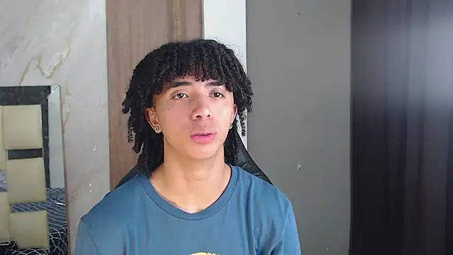 kim curlyy online show from 2, 7, 2026