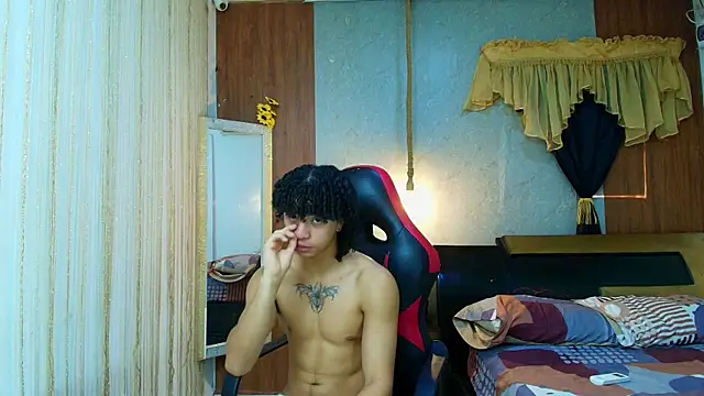 kim curlyy online show from 6, 4, 2026