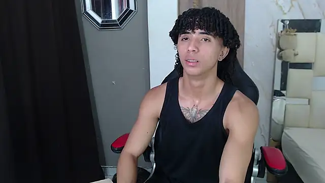 kim curlyy online show from 3, 5, 2026