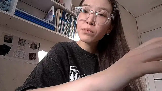 MollyTiger online show from 29, 11, 2025