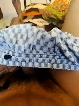 Snapshot of ishan2026 chatting on 20, 12, 2025 ishan2026 online show from 20, 12, 2025