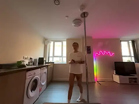 Snapshot of lace_xxx chatting on 17, 1, 2026 lace xxx online show from 17, 1, 2026