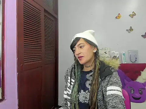 Dark Dominika online show from 18, 12, 2025