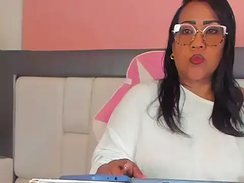 KarolWest  online show from 15, 12, 2025