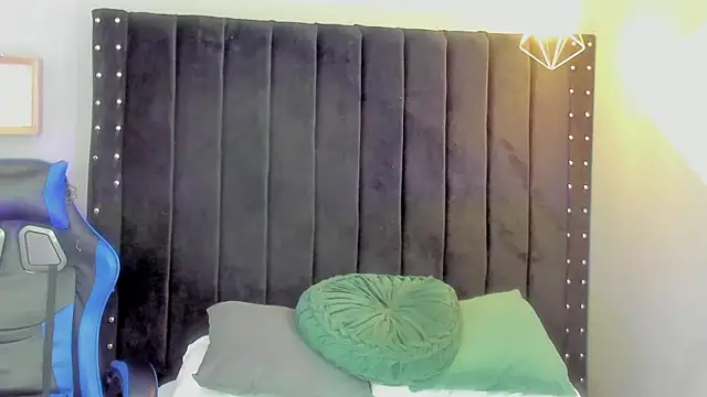 Bryan robayo5 online show from 22, 12, 2025