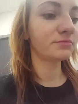 Snapshot of Cassianamc chatting on 4, 12, 2025 Cassianamc online show from 4, 12, 2025