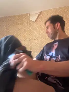 Snapshot of dura87 chatting on 25, 9, 2025 dura87 online show from 25, 9, 2025