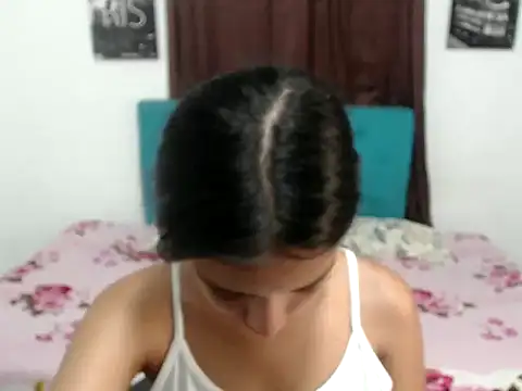 Emmy sexx1 online show from 20, 12, 2025