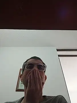 Fuegosutil online show from 9, 1, 2026