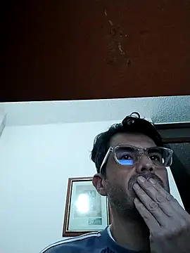 Fuegosutil online show from 26, 11, 2025