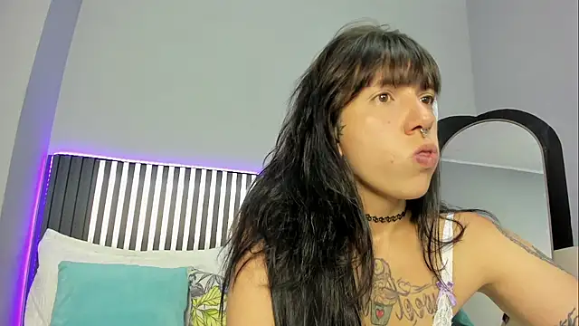 nora temptress online show from 15, 1, 2026