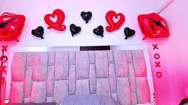 ZafiraNavarro online show from 13, 2, 2026