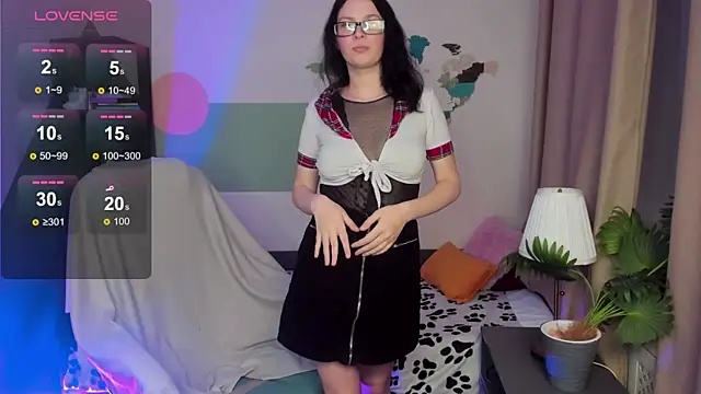 Lisa Nerdy online show from 29, 11, 2025