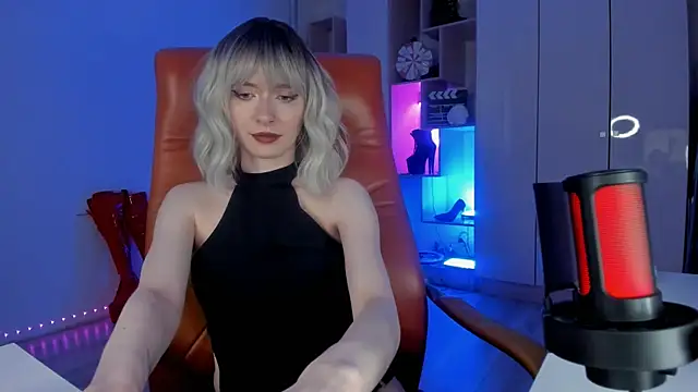 Mistress Iris online show from 23, 6, 2026
