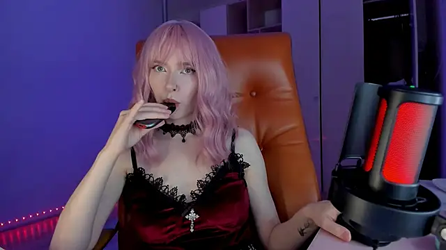 Mistress Iris online show from 3, 5, 2026
