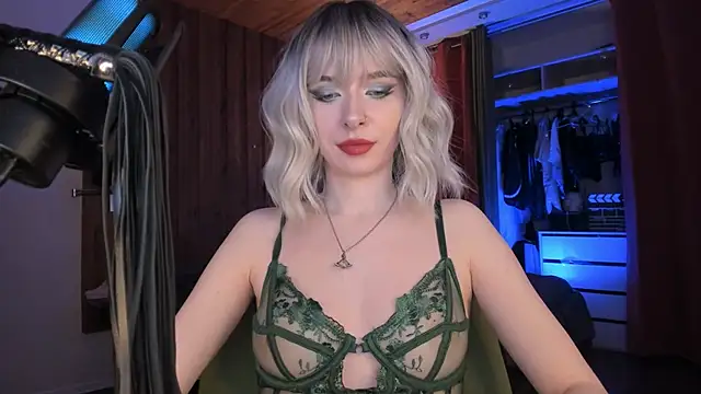 Mistress Iris online show from 9, 1, 2026
