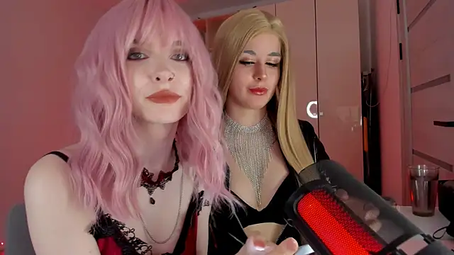 Mistress Iris online show from 20, 5, 2026