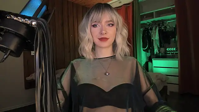 Mistress Iris online show from 5, 1, 2026