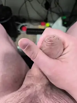 bibou xxx35 online show from 15, 4, 2026