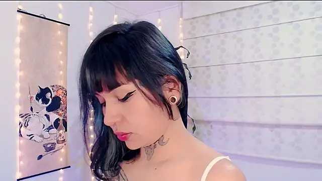 justmartina  online show from 19, 4, 2026