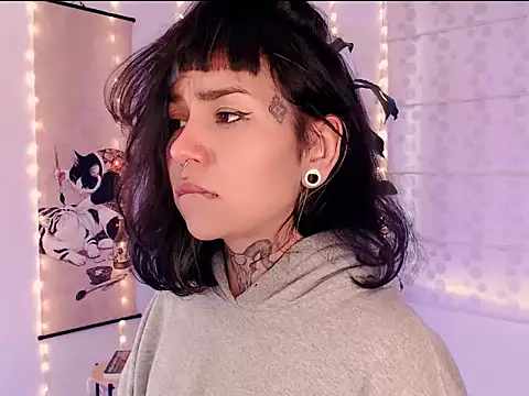 justmartina  online show from 24, 2, 2026