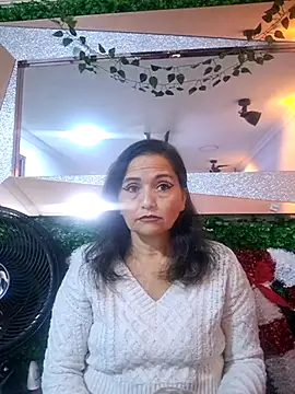 Alexa Murphy  online show from 28, 11, 2025