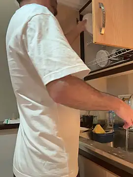 Snapshot of RicoValen chatting on 24, 2, 2026 RicoValen online show from 24, 2, 2026