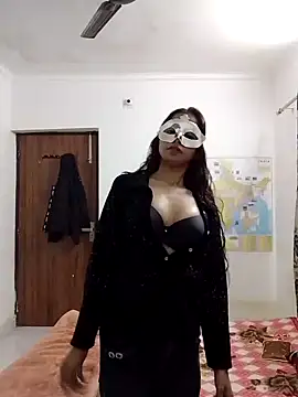 Cute Girl 27 online show from 30, 11, 2025