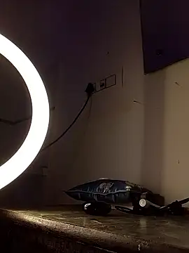 Cute Girl 27 online show from 10, 1, 2026