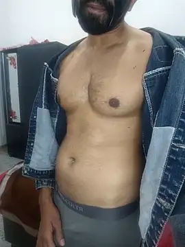 Amit22122 online show from 8, 1, 2026