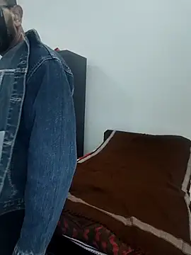 Amit22122 online show from 7, 1, 2026