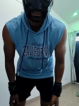 Amit22122 online show from 14, 4, 2026