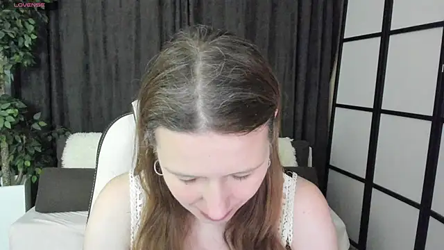 KathrineMeyer online show from 19, 12, 2025