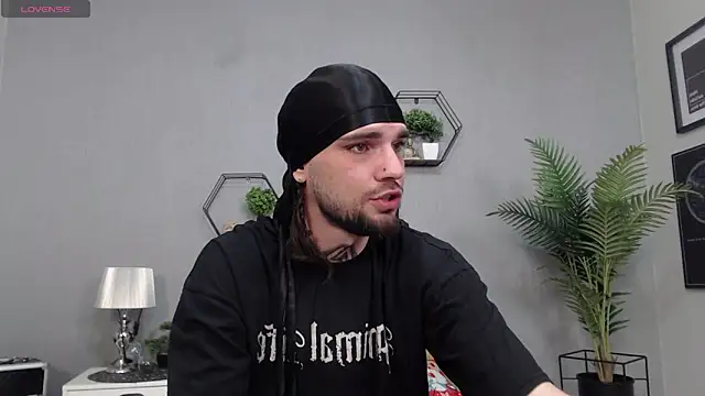 Snapshot of KaneHunter chatting on 18, 4, 2026 KaneHunter online show from 18, 4, 2026