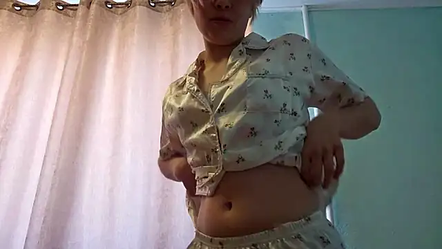 Snapshot of LunariaNicole chatting on 25, 3, 2026 LunariaNicole online show from 25, 3, 2026