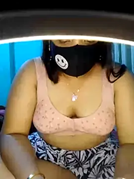 priya2098 online show from 17, 7, 2026
