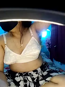 priya2098 online show from 7, 7, 2026