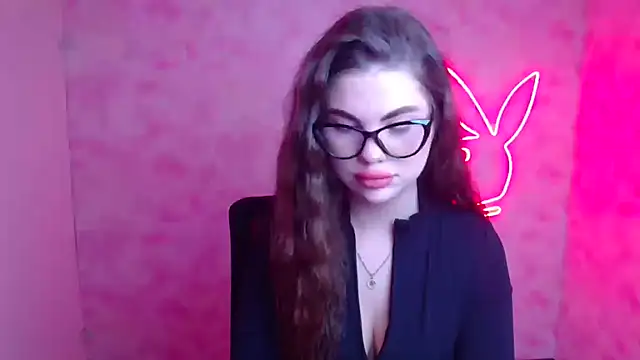 Violetta Brilliant online show from 19, 12, 2025