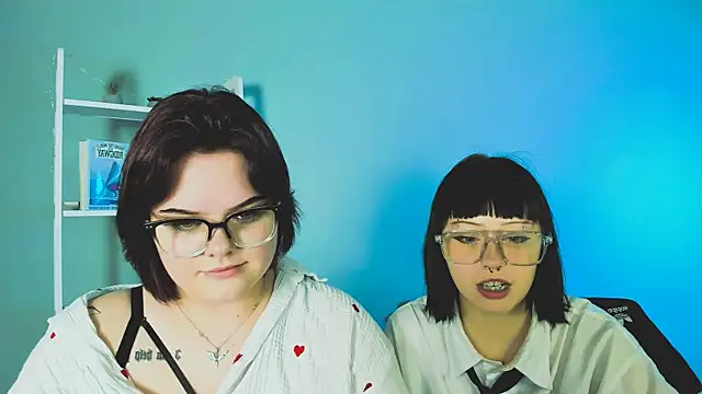 mira cool  online show from 2, 12, 2025