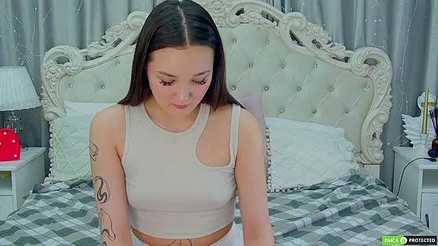 StellaGregory online show from 4, 12, 2025