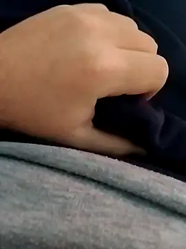 erdestruttor18 online show from 29, 11, 2025