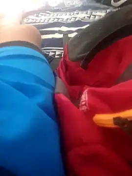 Snapshot of mrmav6969 chatting on 28, 11, 2025 mrmav6969 online show from 28, 11, 2025